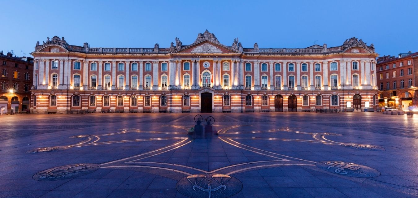 La place du capitole à Toulouse